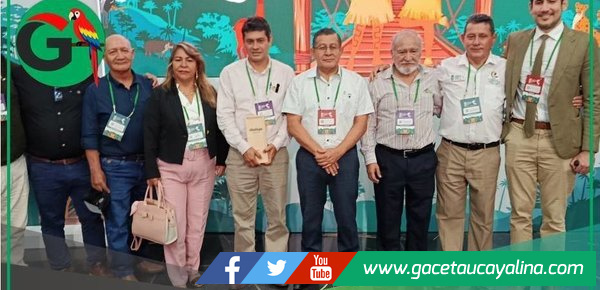 Presidente del Congreso clausura VI Congreso de Emprededores y exige leyes para la Amazonía