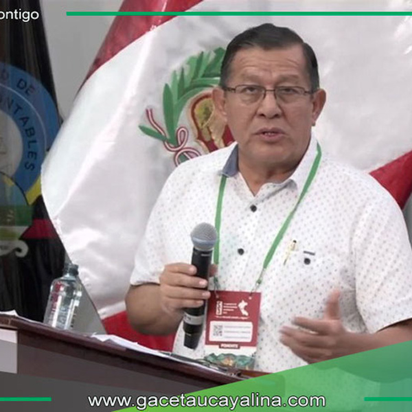 Eduardo Salhuana clausuró VI Congreso de Emprendedores Amazónicos en Tingo María