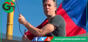 Daniel Quintero iza bandera colombiana en isla peruana disputada