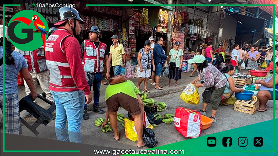 Operativo recupera vías públicas frente a comercio informal en Pucallpa
