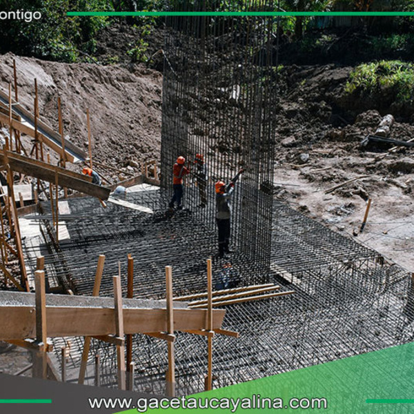 Contamana impulsa conectividad con nueva obra de infraestructura vial