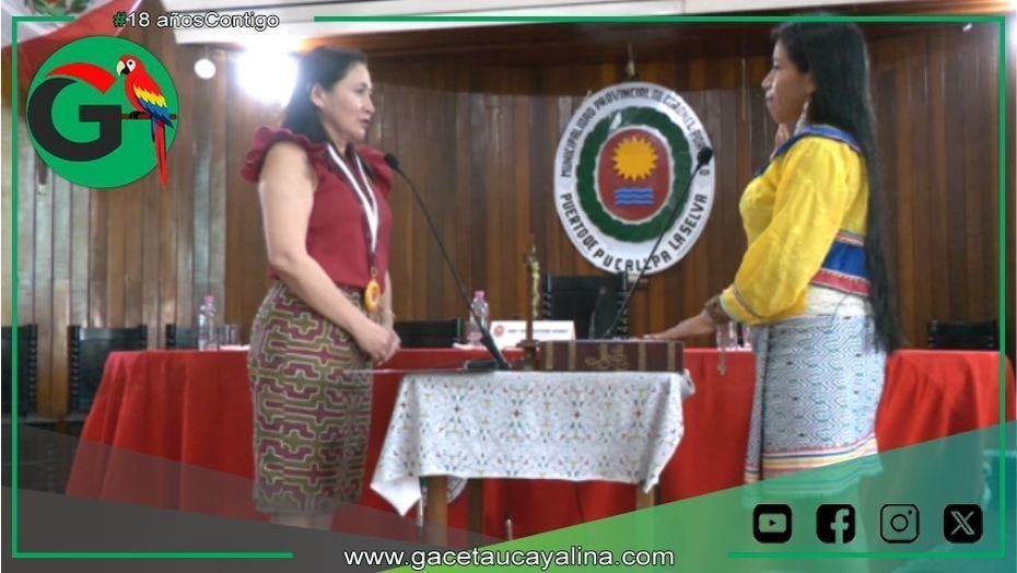 Marlys Bardales juramenta como regidora provincial de Coronel Portillo