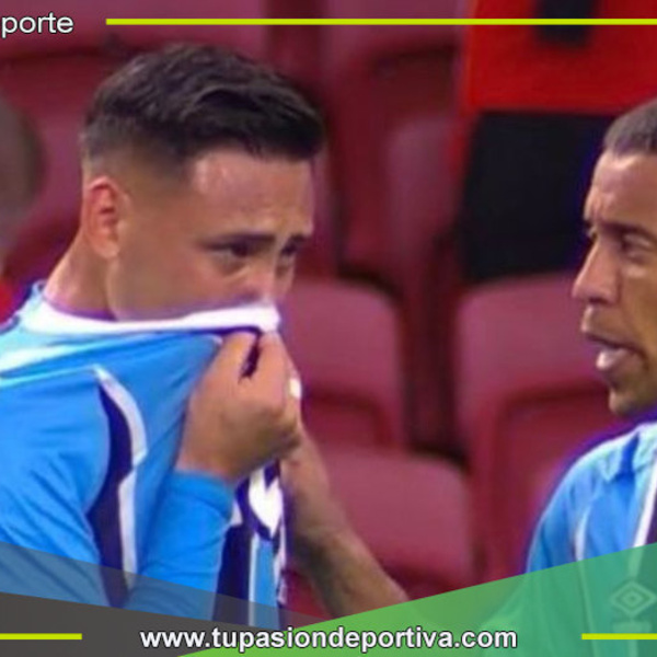 Erick Noriega comete dos penales en empate entre Gremio y Botafogo