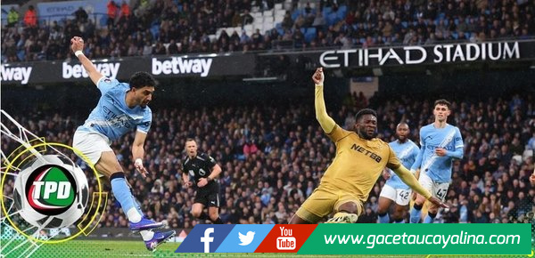 El City goleó 3-0 y sigue al acecho de Arsenal