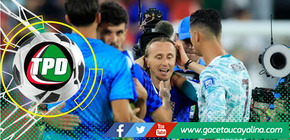Cristiano Ronaldo consoló a Luka Modrić tras eliminación de Croacia